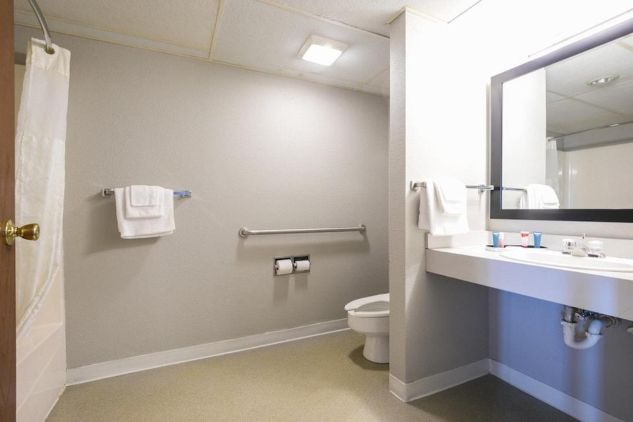 Fairbridge Inn Express Monroe City Luaran gambar